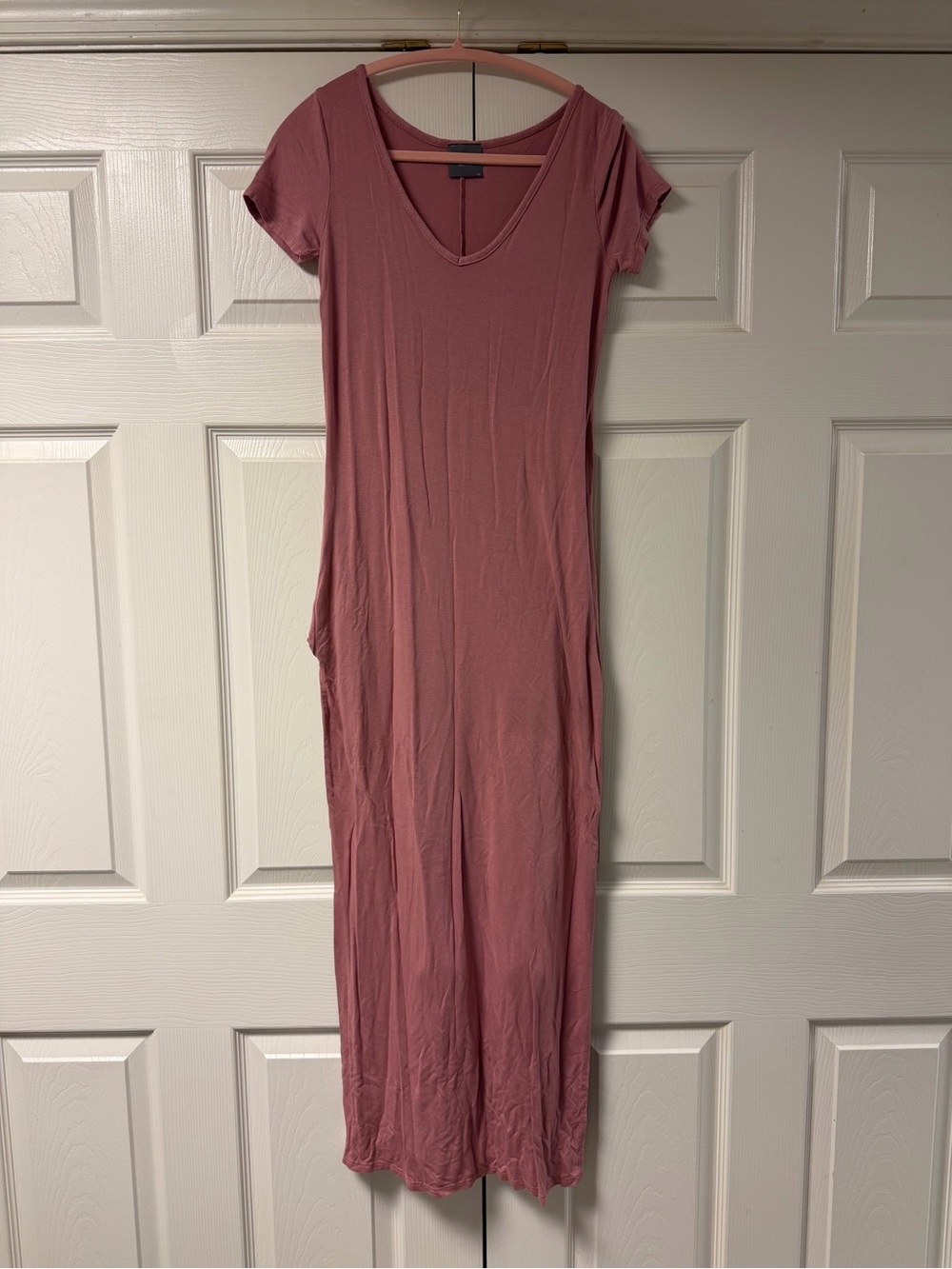 Olivia Rae Dusty Rose V-Neck Short Sleeve Maxi Dress